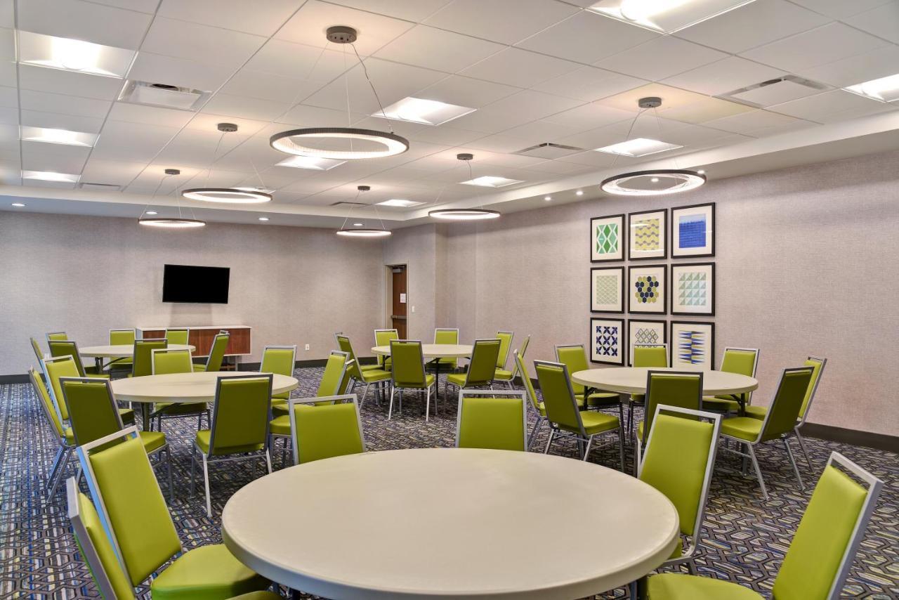 Holiday Inn Express & Suites - Ottawa By Ihg Exterior foto